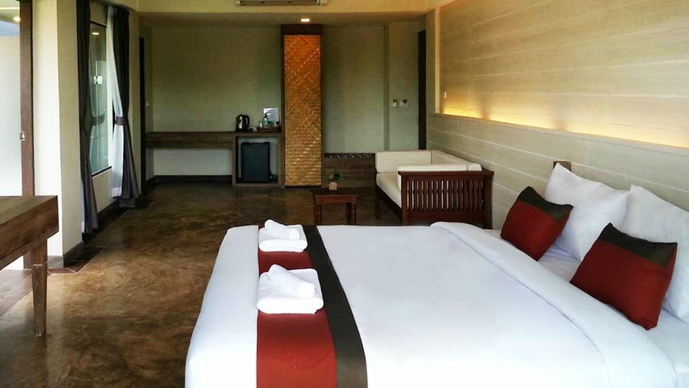 B2 Mae Hong Son Premier Hotel Buitenkant foto