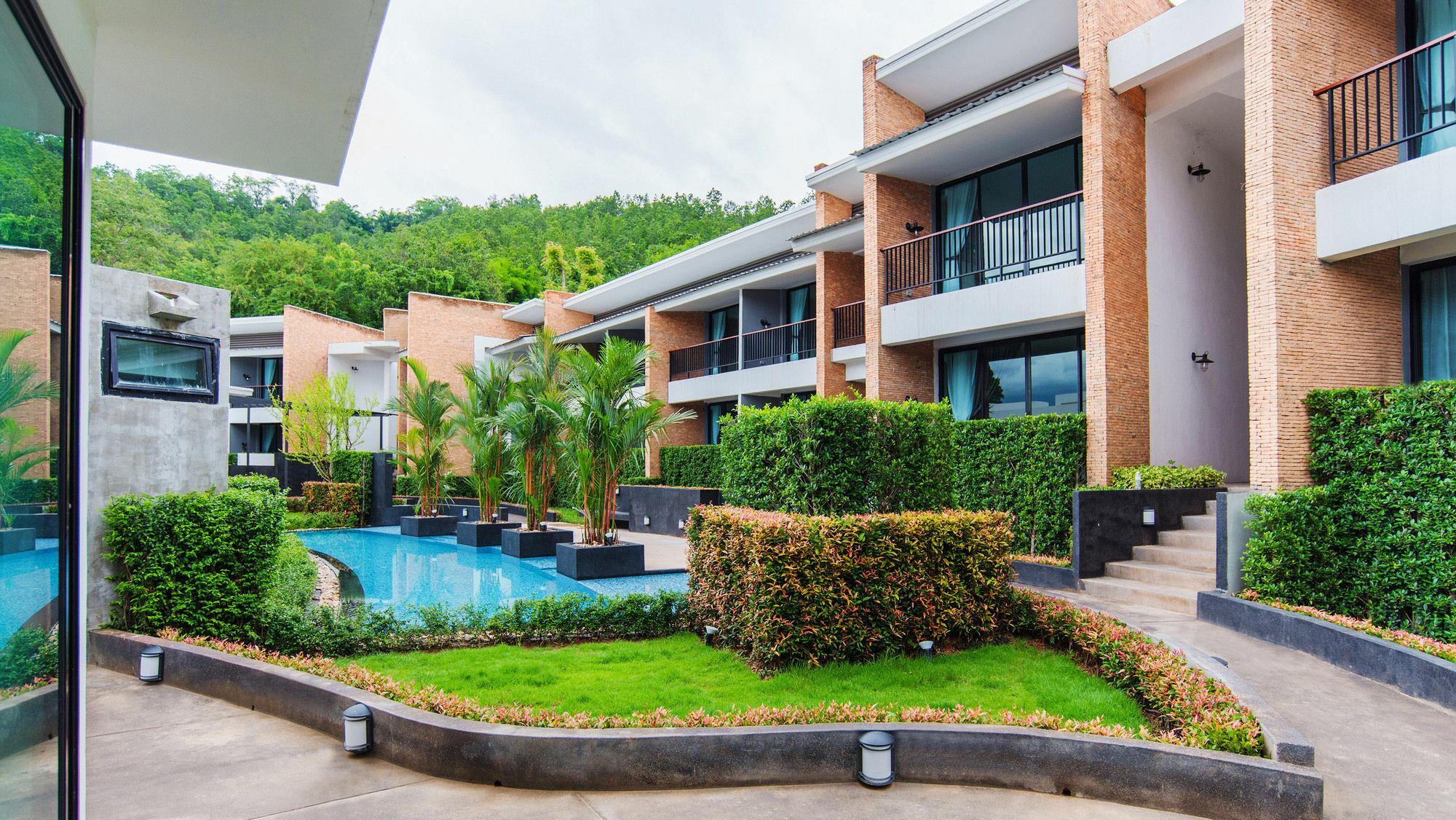 B2 Mae Hong Son Premier Hotel Buitenkant foto